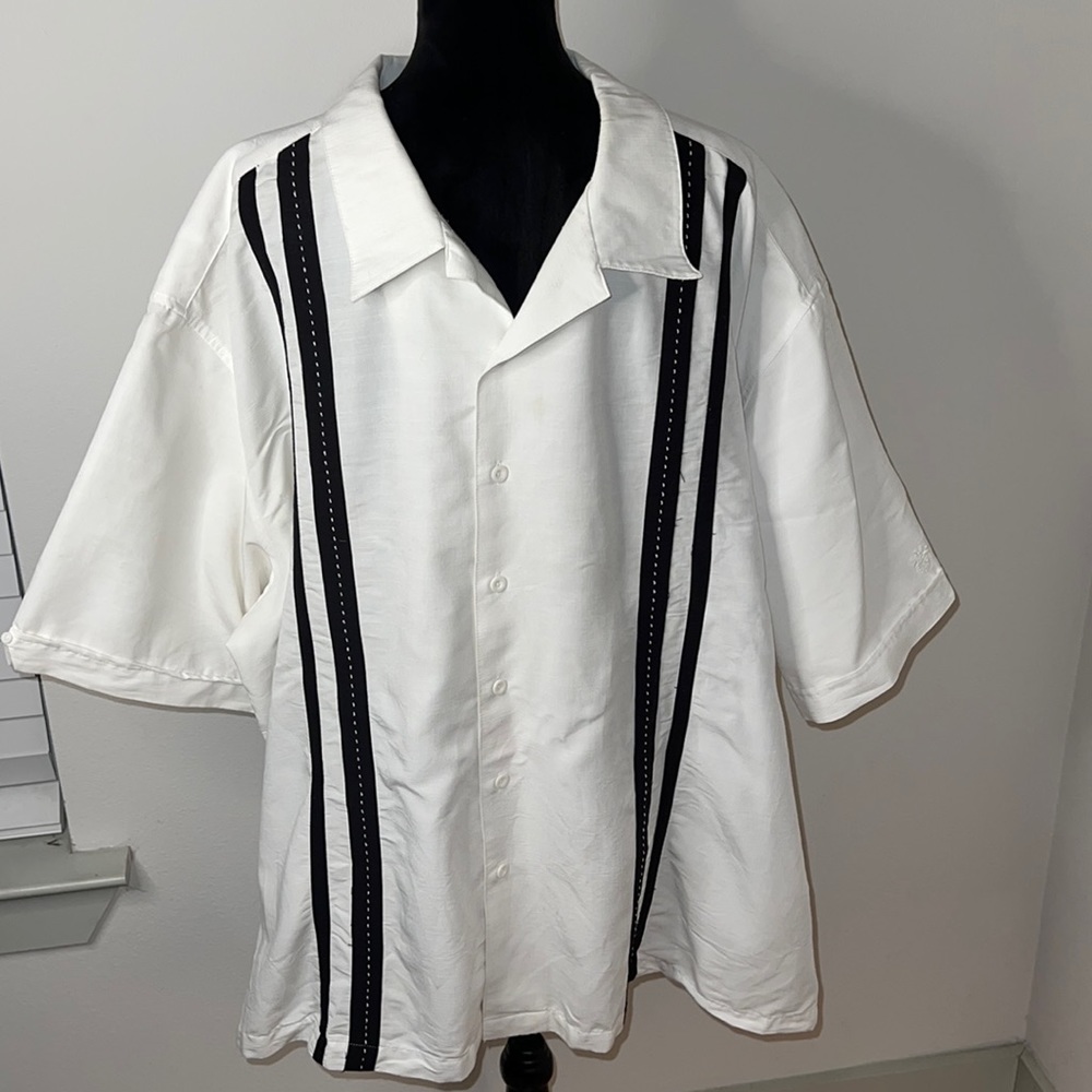 Cubavera ivory black stripes buttoned down shirt sleeve Guayabera style shirt 4X